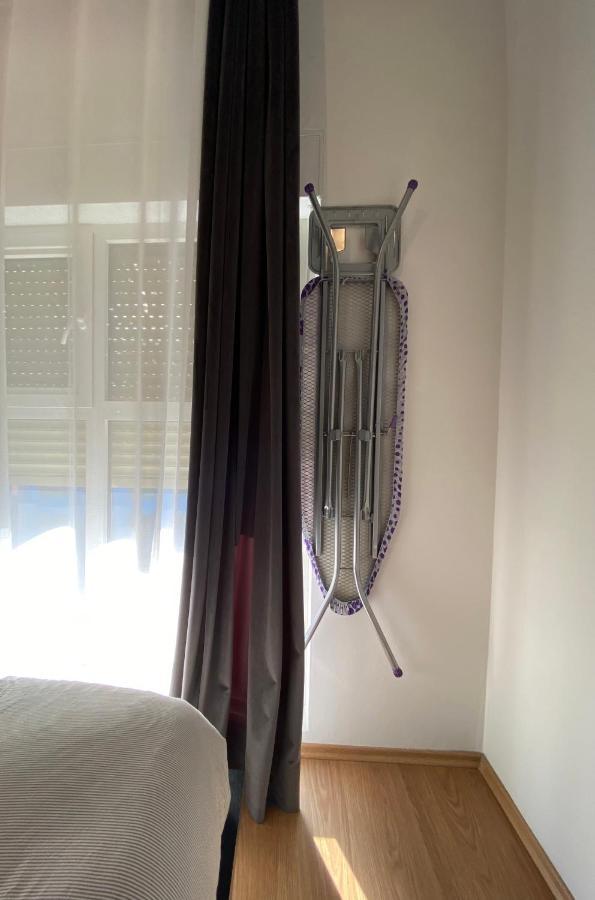 Cozy Apt In Mangalem21 Wifi/ac/netflix *